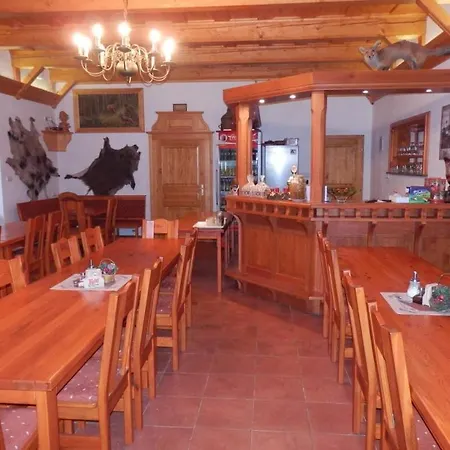 Dockaluv Mlyn Konukevi 3*